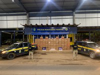 Em Ariquemes/RO, PRF realiza apreensão de mais de 2 milhões de unidades de cigarros contrabandeados