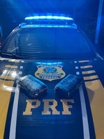 Em Guajará-Mirim/RO, PRF aprende droga ilícita em ônibus