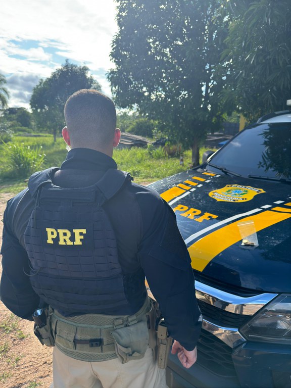 PRF apreende ouro sendo transportado de forma ilegal em Porto Velho-RO