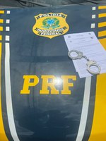 Em Porto Velho/RO, PRF prende homem com mandado de prisão em aberto
