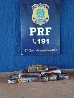 Em Ariquemes/RO, PRF detém mulher transportando 6 Kg de Skunk