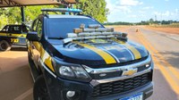 PRF em Rondônia apreende quase 14 kg de maconha com apoio do BPFRON