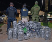 PRF em Rondônia, BPFRON e Polícia Militar apreendem mais de 170 kg de droga em São Miguel do Guaporé