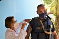 Em Ariquemes/RO, PRF inicia imunização do efetivo policial