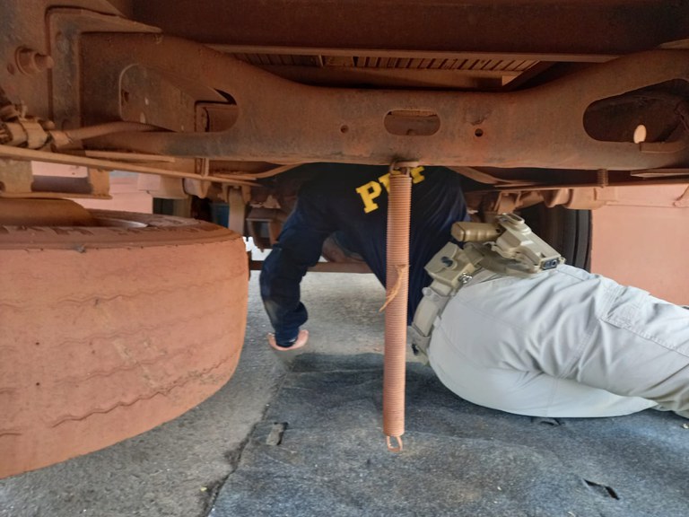 CAMINHÃO ADULTERADO 3.jpeg