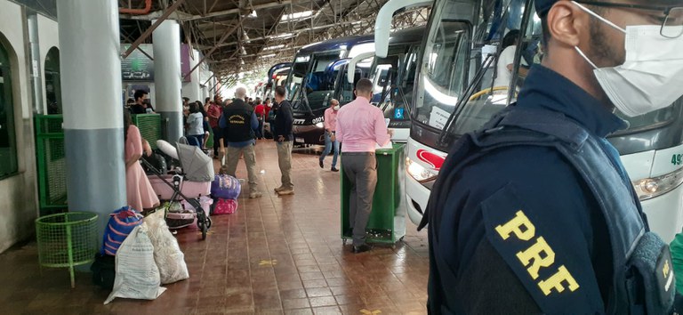 Em Porto Velho-RO, Grupo de Educação para o Trânsito realiza ações educativas durante o período natalino