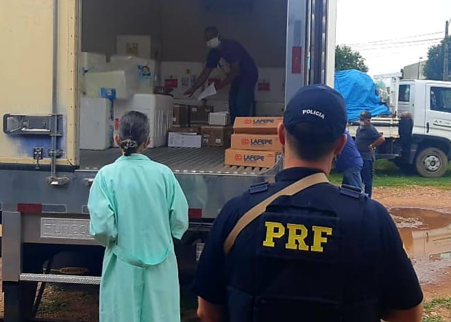 PRF realiza escolta de vacinas contra Covid para 9 municípios rondonienses