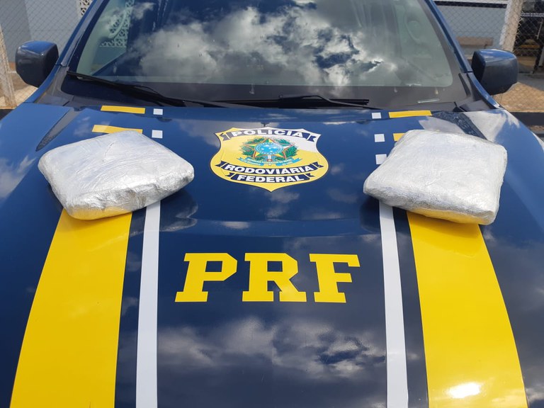 Em Comodoro/MS, PRF apreende 6.2 Kg de cocaína