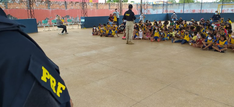 Em Porto Velho/RO, PRF participa de Ação em comemoração ao Dia das Crianças