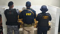 PRF em Rondônia, juntamente com a Polícia Civil e Polícia Militar, apreende mais de 130 kg de droga
