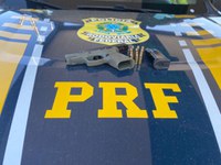 PRF apreende arma fogo em Boa Vista