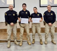 PRF homenageia policiais que socorreram homem em Parada Cardíaca