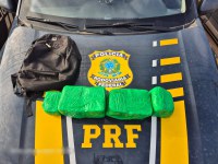 PRF apreende 6kg de drogas na BR-174 em Iracema/RR