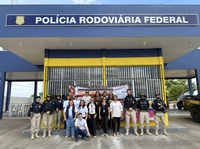 PRF realiza campanha de conscientização na BR-174 em Boa Vista