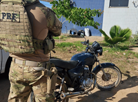 Veículo furtado no MA é apreendido pela PRF em Roraima