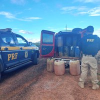PRF apreende mais de 1500 L de combustível em Boa Vista
