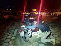 PRF apreende motocicletas e combustível em transporte ilegal em Boa Vista