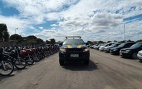 PRF realiza leilão com 429 lotes de veículos em Roraima
