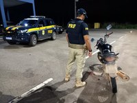 PRF recupera motocicleta roubada em Boa Vista