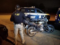 PRF apreende motocicleta adulterada em Boa Vista