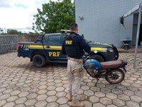 PRF apreende motocicleta adulterada em Boa Vista