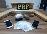 Casal é preso com maconha após fugir da PRF em Laguna, na BR-101