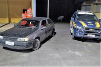 PRF recupera na BR-282 carro de vendedor de algodão-doce furtado uma hora antes