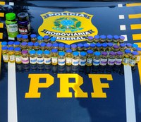 PRF flagra casal transportando anabolizantes contrabandeados no oeste de Santa Catarina