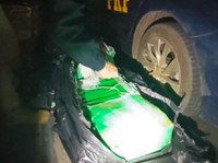 Motorista sem CNH foge da abordagem mas é preso com maconha na BR-282 em Lages
