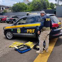 Passageira de ônibus interestadual é flagrada com maconha em Chapecó
