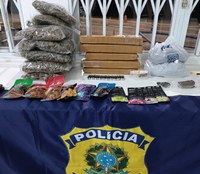 Na BR-282 em Lages, homem é preso com maconha, skunk, haxixe e óleo de THC
