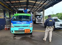 Ação conjunta fiscaliza transporte de produtos perigosos na BR-282 em Campos Novos