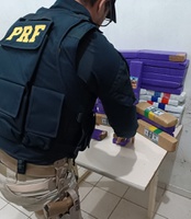 Mais de 50 quilos de drogas são apreendidos após fuga na BR-101 em Joinville