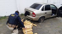PRF apreende cerca de 100 kg de maconha na BR 101 em Tubarão