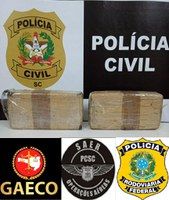 Ação conjunta PRF e Civil apreende crack escondido em estepe na BR 163 em Dionísio Cerqueira