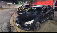 Mais um veículo com placas clonadas é recuperado pela PRF na Dutra