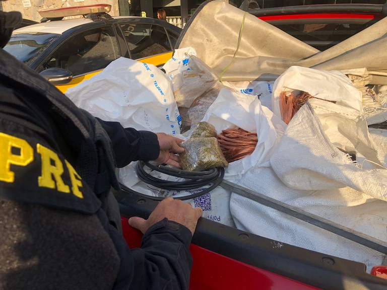 Apreensão de carga de cobre