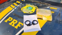 PRF apreende crack e captura foragido da justiça