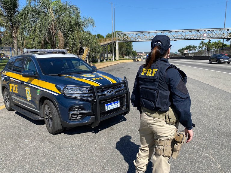 PRF inicia Operação Finados nas rodovias federais de São Paulo