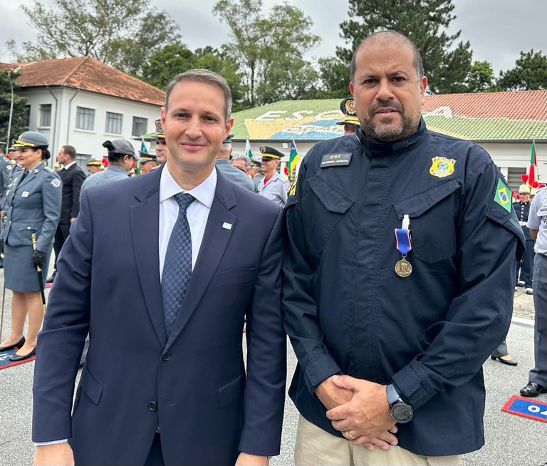 WhatsApp Image 2023-12-12 at 15.45.45 (1).jpeg