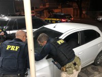 PRF recupera mais um veículo na Via Dutra