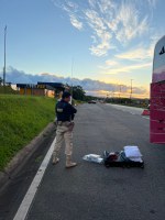 PRF apreende mais de 5 quilos de cocaína em Barra do Turvo