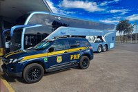 PRF prende homem por importunação sexual em ônibus na BR-153, em Ourinhos/SP