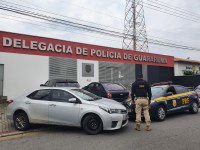 Equipe da PRF recupera veículo roubado usado como clone e prende dois por receptação