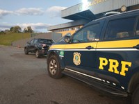 Na BR 116, PRF recupera veículo clonado