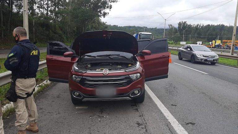 Pistola .380, furtada da Prefeitura de Guarulhos/SP, é recuperada pela PRF
