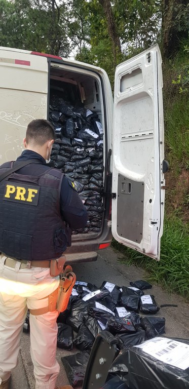 Falsificação Nike Vergem 25.01.jpeg