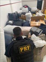 PRF apreende mercadorias sem nota fiscal