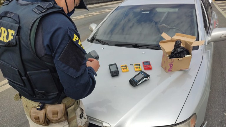 SP-20210511-MaquinaCartao