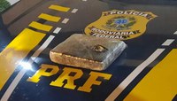 PRF prende dois homens na Dutra por tráfico de drogas
